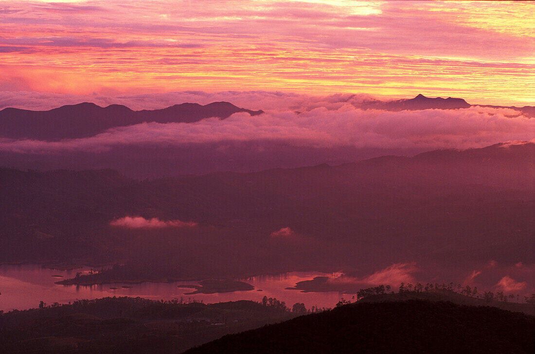 View from Sri Papda Adam Peak at sunset, Highlands, Central Province, Sri Lanka, Asia