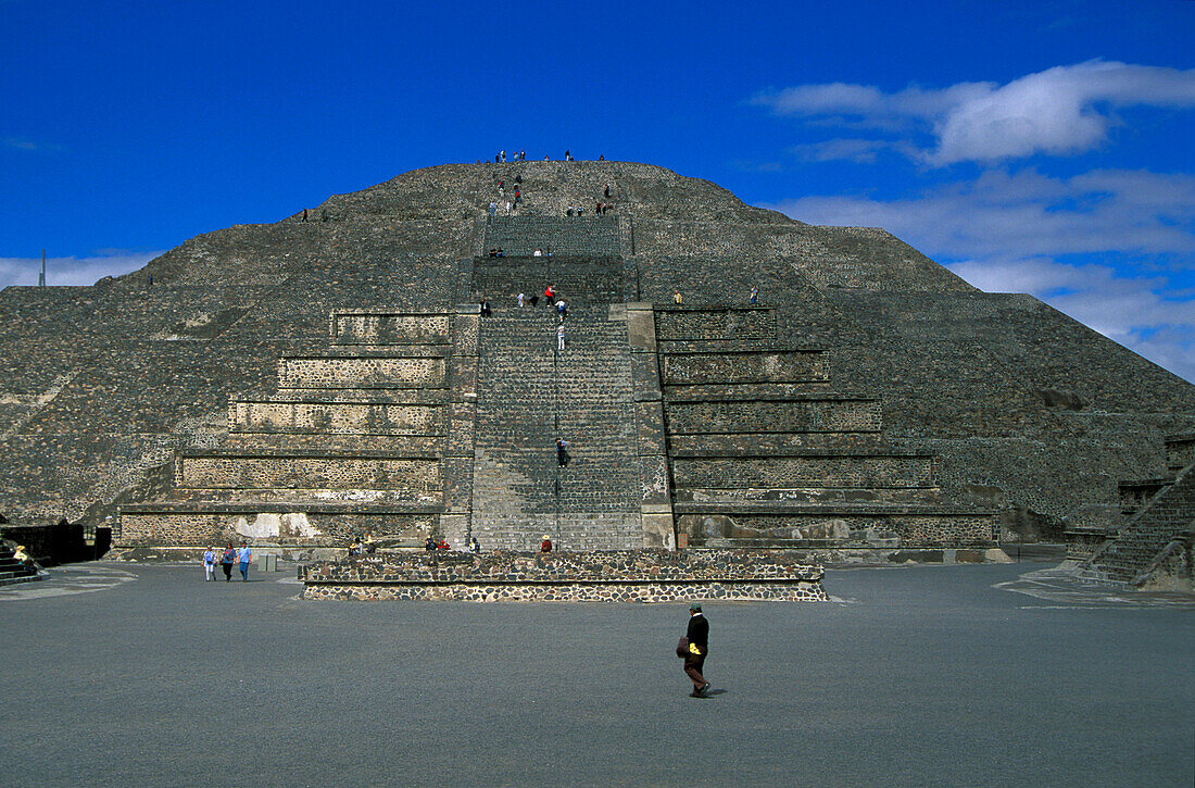Teotihuacan, Sonnenpyramide, Mexico