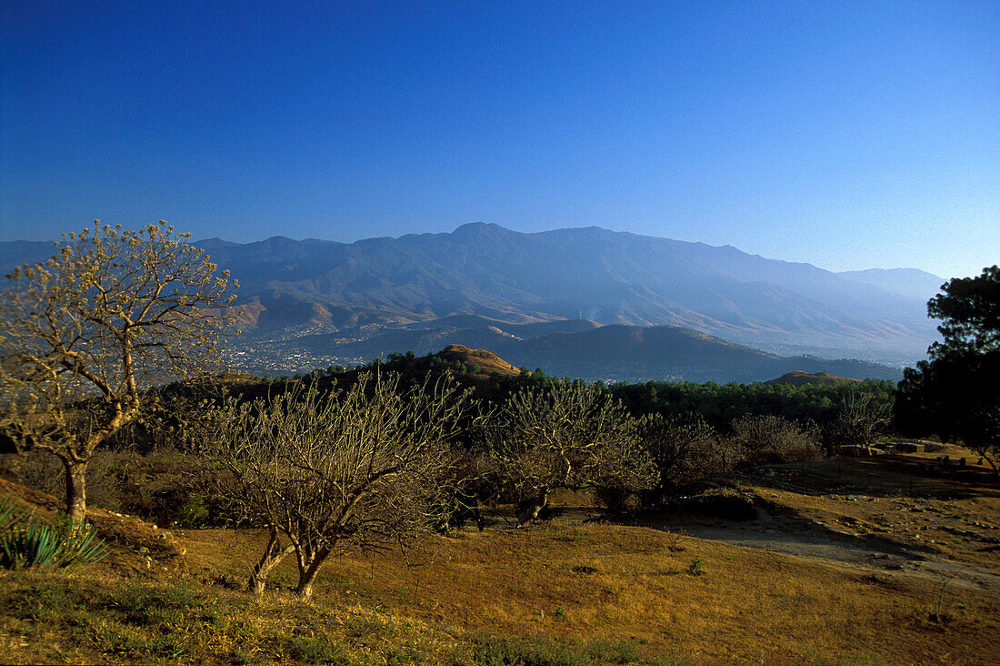Blick von Monte Alban, Valles Centrales, Oaxaca Mexico
