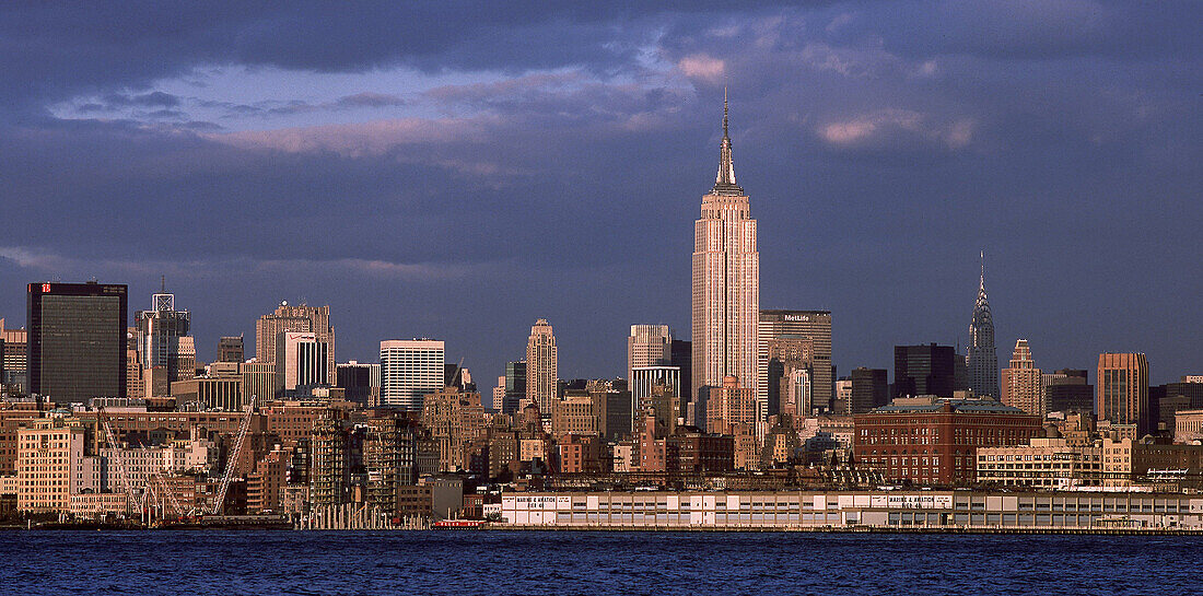 USA, New York City, New York City, SkylineOktober 2001ohne WTCEnglish:, USA, New York City without WTC, October 2001