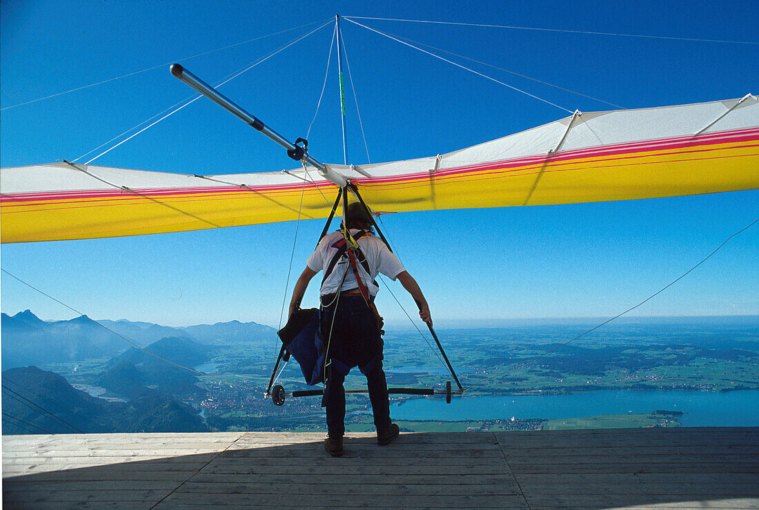 Drachenfliegen, Start, Tegelberg, Bayern, Deutschland Europa