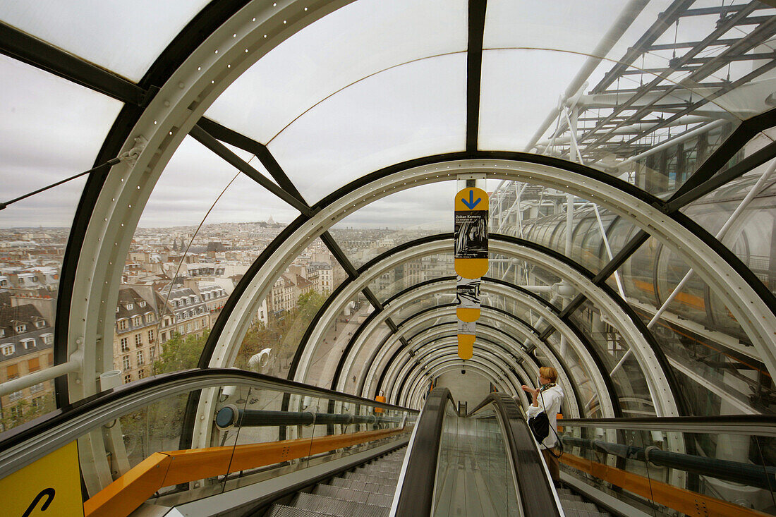 Escalator, Centre Pompidou, Paris, Frankreich, Paris, Centre Pompidou