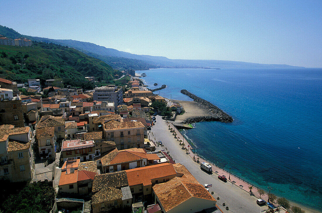 Ansicht des Dorfes Pizzo, Kalabrien, Italien