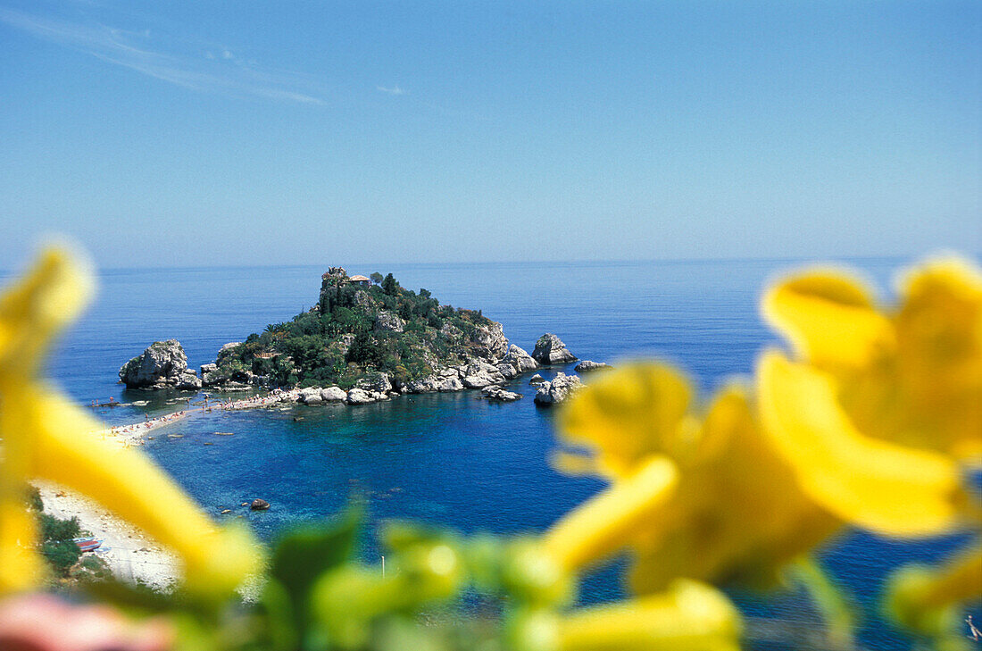 Blick auf die Isola Bella, Taormina, Sizilien, Italien, Europa