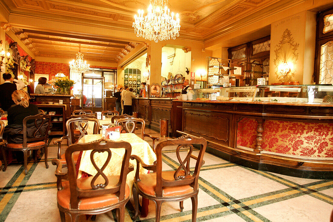 Interior view of the Cafe Torino, Torino, Piedmont, Italy, Europe