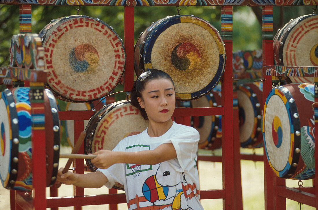 Gongspielerin, Seoul, Südkorea