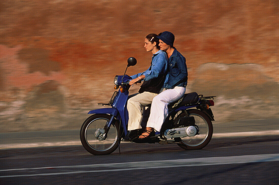 Motorrollerfahrer, Rom, Latium, Italien