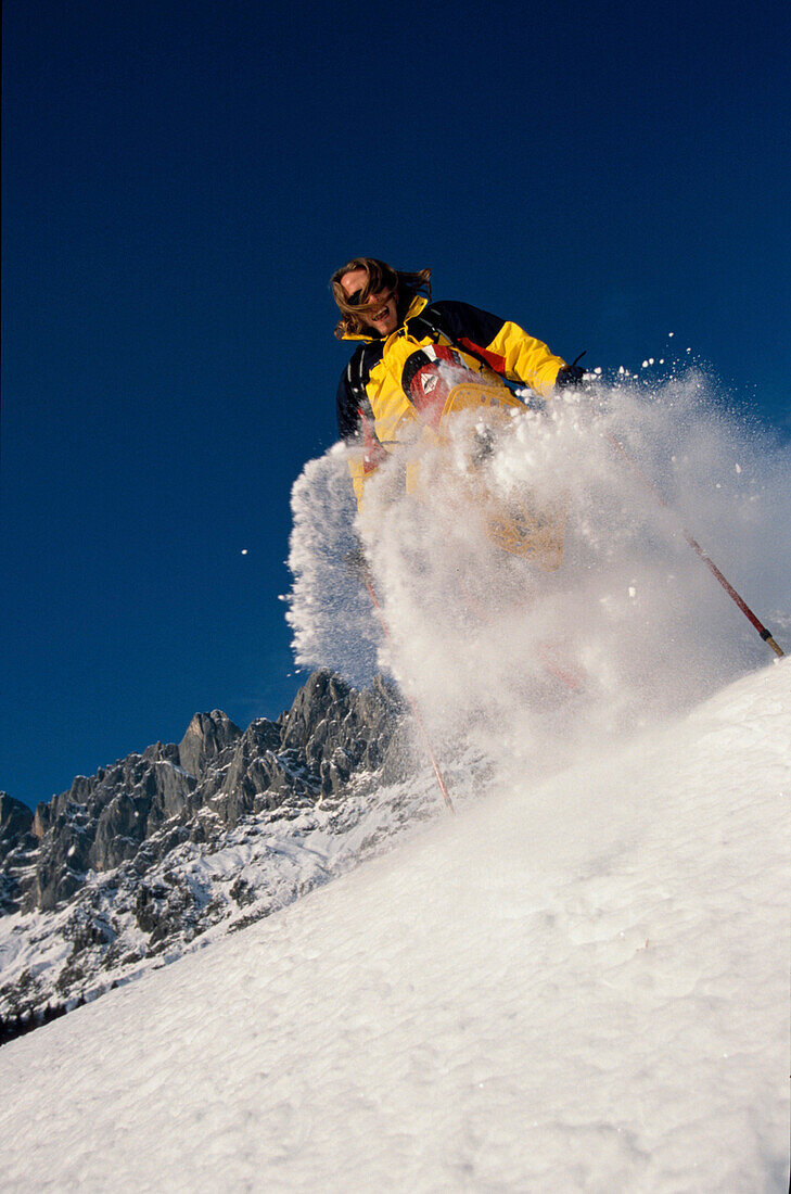 Schneeschuh, Action, Sprung, Hochkoenig Oesterreich