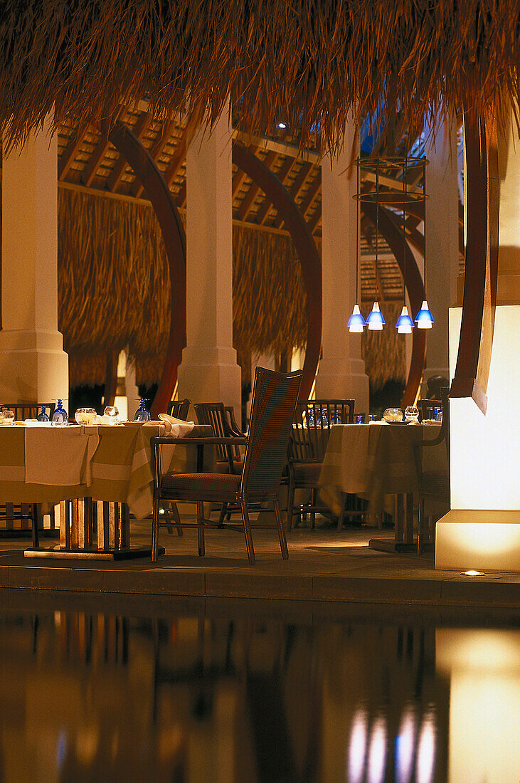 Restaurant in Hotel Oberoi, Mauritius