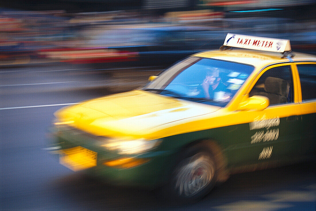 Taxi während der Stosszeit, Siam Station, Bangkok, Thailand, Asien