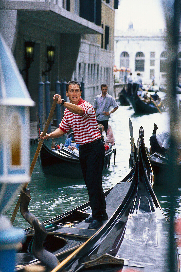 Gondolier on a gondola, Venice, Veneto, Italy, Europa