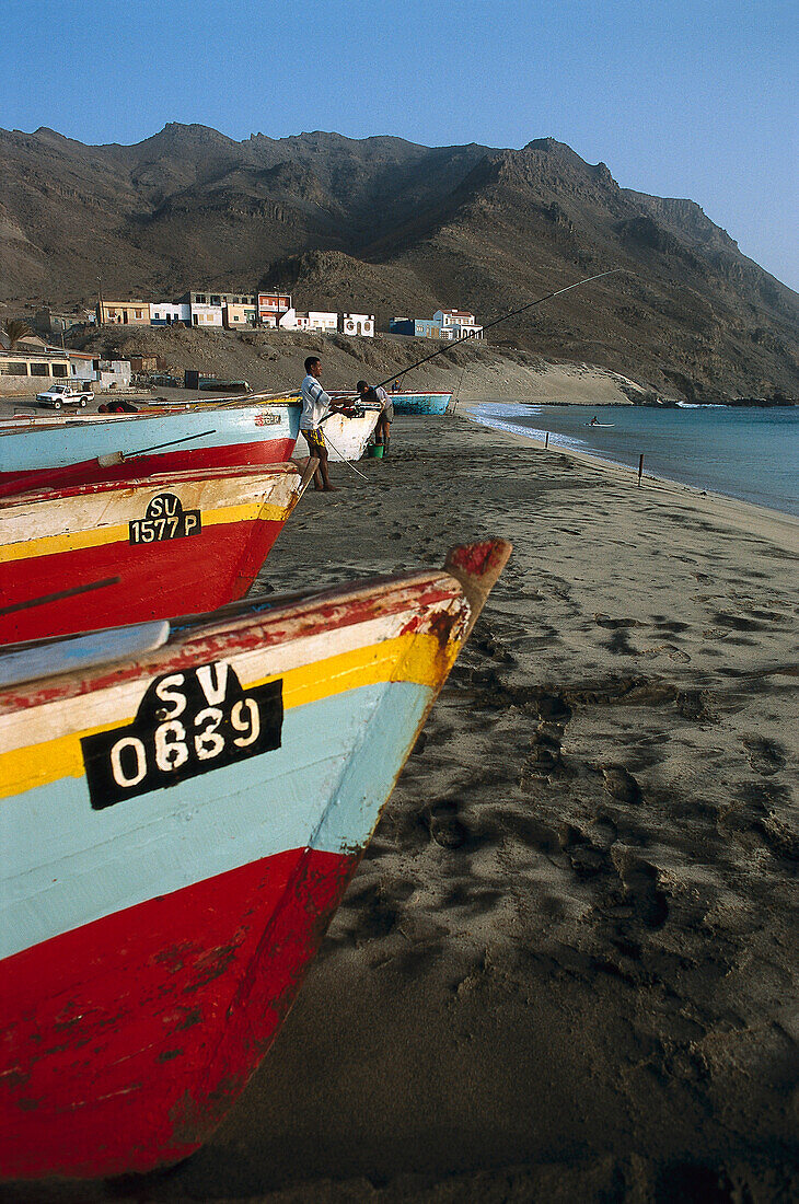 Fisher with angle at the beach of Sáo Pedro, Sáo Vicente, Cape Verde