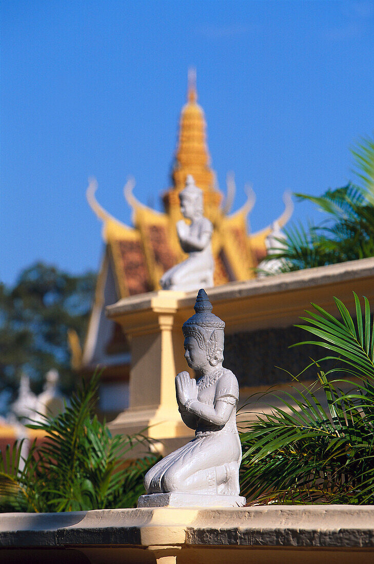 Buddhistic statue, Royal Palace, Phnom Penh, Cambodia, Asia