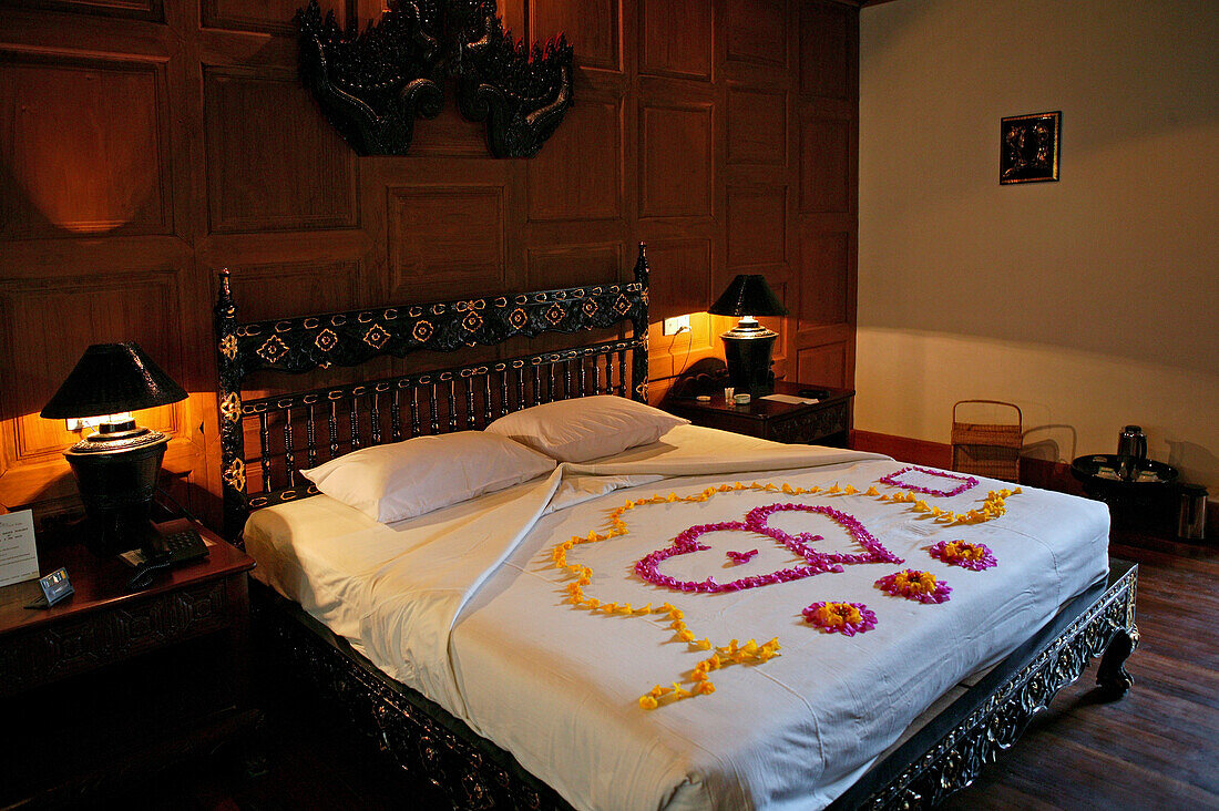 Bed, Thazin Garden Hotel, Bagan, Zimmer, Pagan