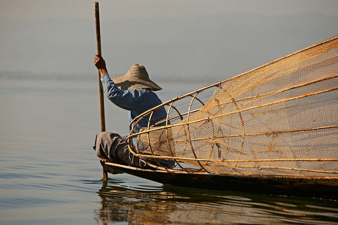 Intha leg rower sitting, Inle Lake, Myanmar