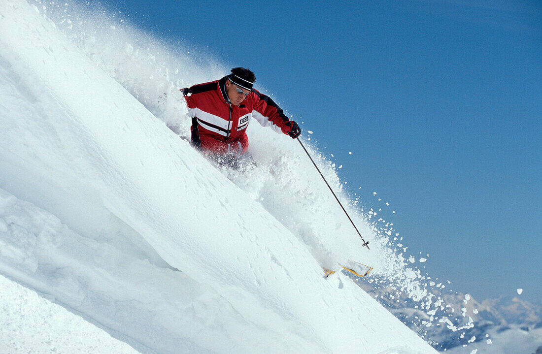 Skifahrer, Tiefschnee