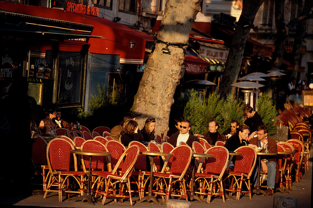 Cafe Bastille, Place de la Bastille, 11 Arrondisment, Paris Frankreich