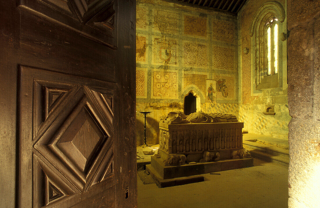 Sarcophagus, King's chappel, Capela dos Reis, Braga, Portugal
