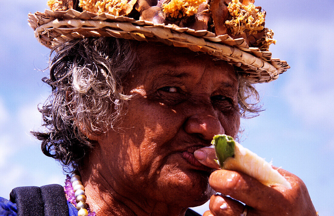 Woman, Eat, Makemo, Tuamotu Islands French Polynesia, South Pacific