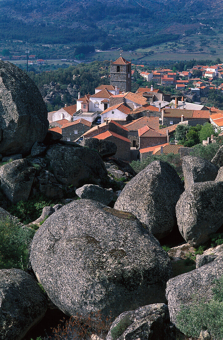 Dorf Monsanto, Granit Hügel, in der nähe von Guarda Montanhas, Portugal
