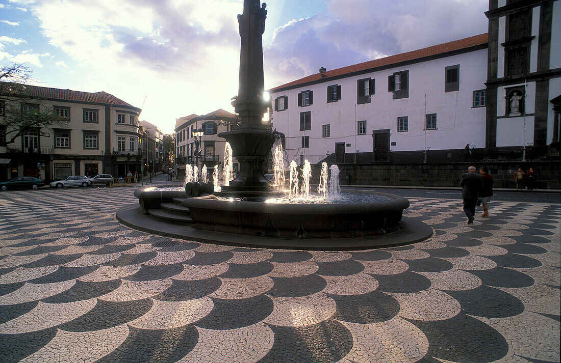 Praca do Municipio, Funchal, Madeira, Portugal