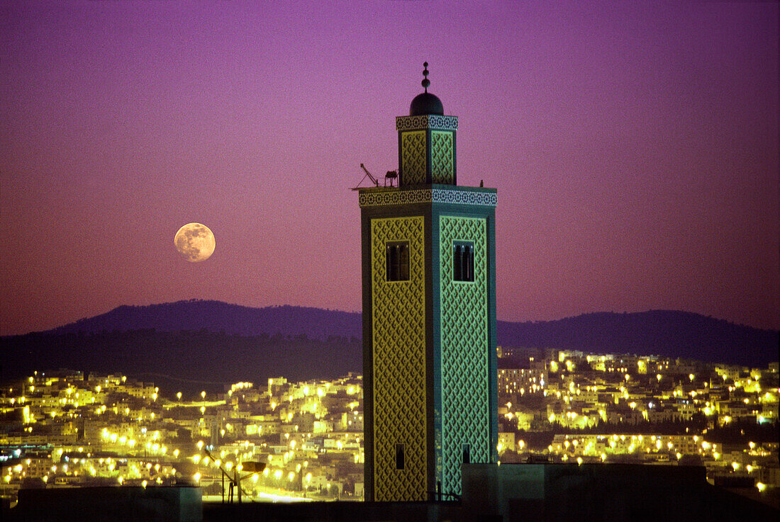 Moonrise over mosque Imam Malik, Ville Nouvelle, Fes, Morocco, North Africa