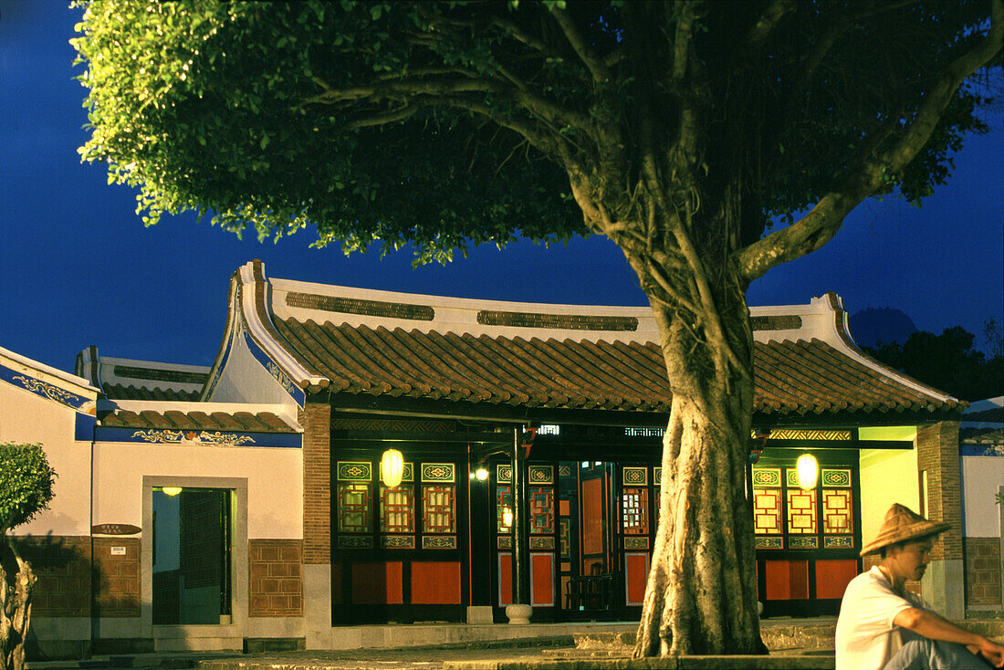 Traditional Chinese house, Kenting, Taiwan