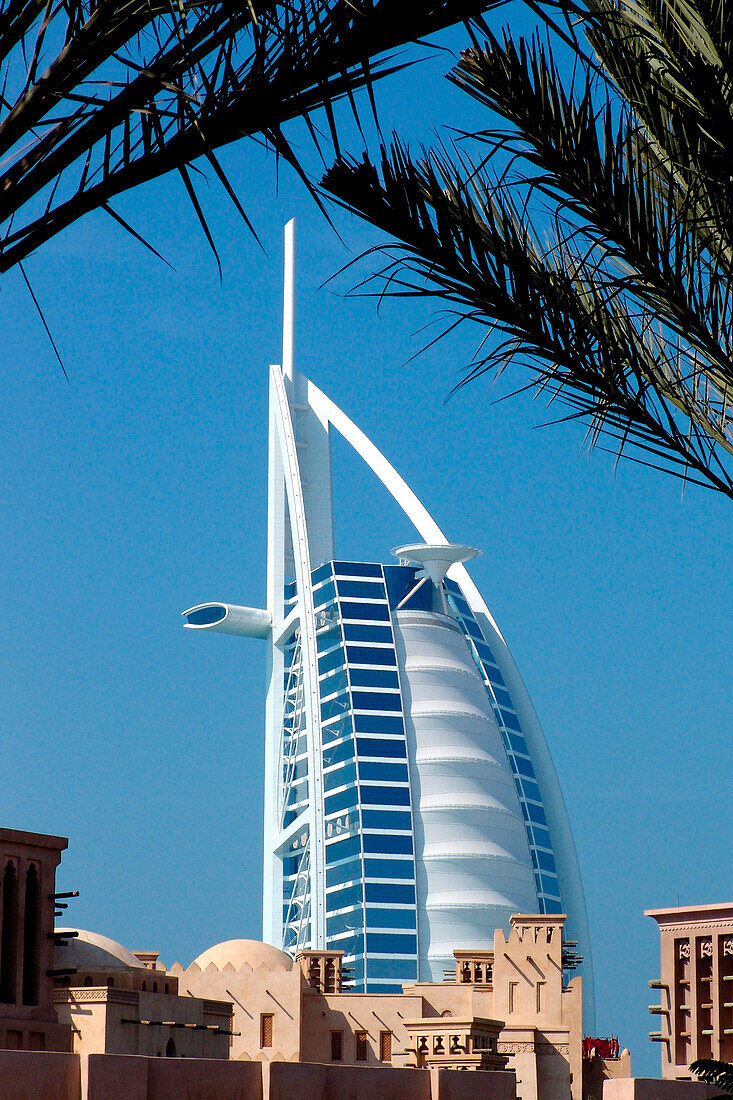 Burj al Arab hotel in front of arab wind towers, Madinat Jumeira, Dubai, UAE, VAE, Vereinigte Arabische Emirate, United Arab Emirates