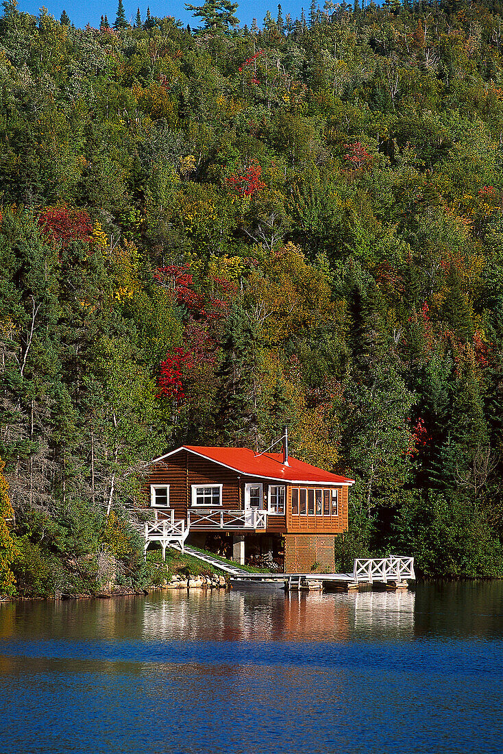 Cottage on the lakeside, Baie-Sainte-Catherine Quebec, Canada