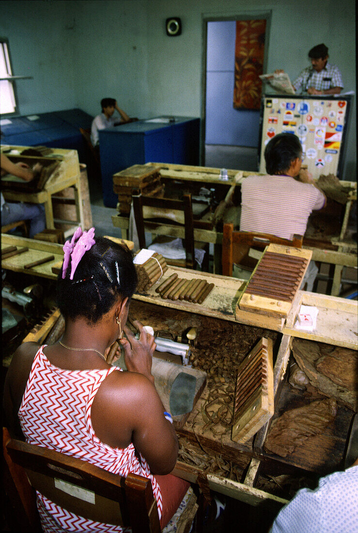 Women in cigar factory with lector, , Pinar del Rio, Cuba Carribean