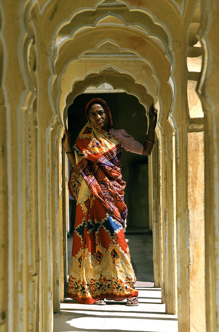 Woman in Palace of the Winds, Jaipur, Rajasthan India, asia