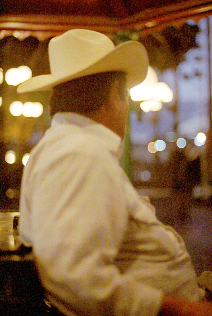 Man with hat, chihuahua, chihuahua, mexiko