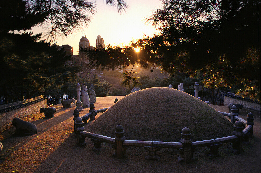 Ancient royal tombs, Königsgrab, Seoul, Südkorea, Asien