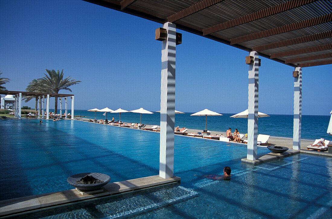 Chedi Pool, The Chedi Hotel, Maskat, Oman