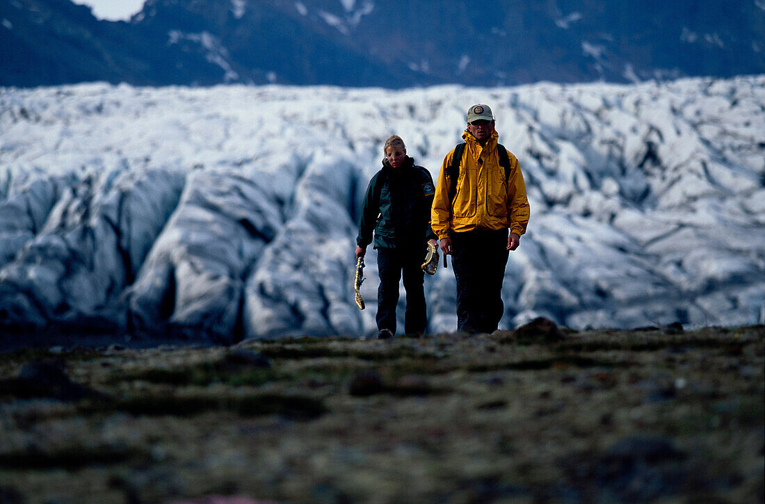 Wandern und Bergsteigen am Gletscher, Island fr