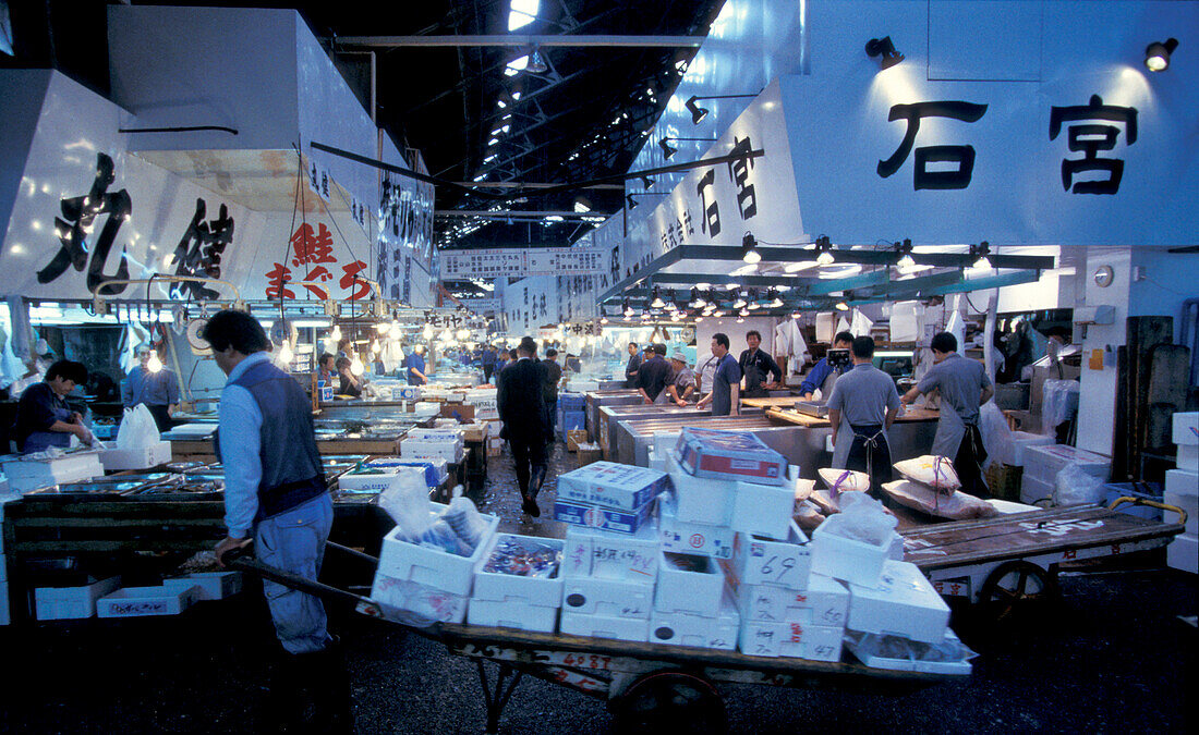 Tsukiji Fish Market, Tokyo, Japan