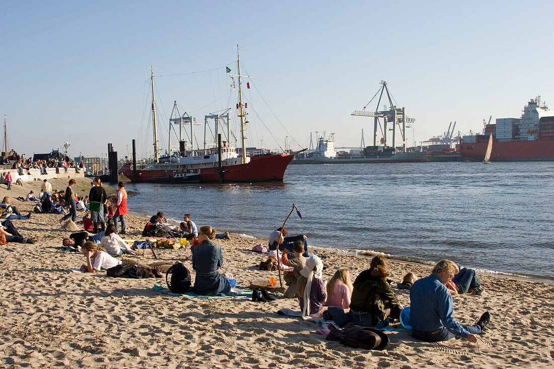 People relaxing at beach, People relaxing at Elbe beach, Oevelgönne, Hamburg, Germany