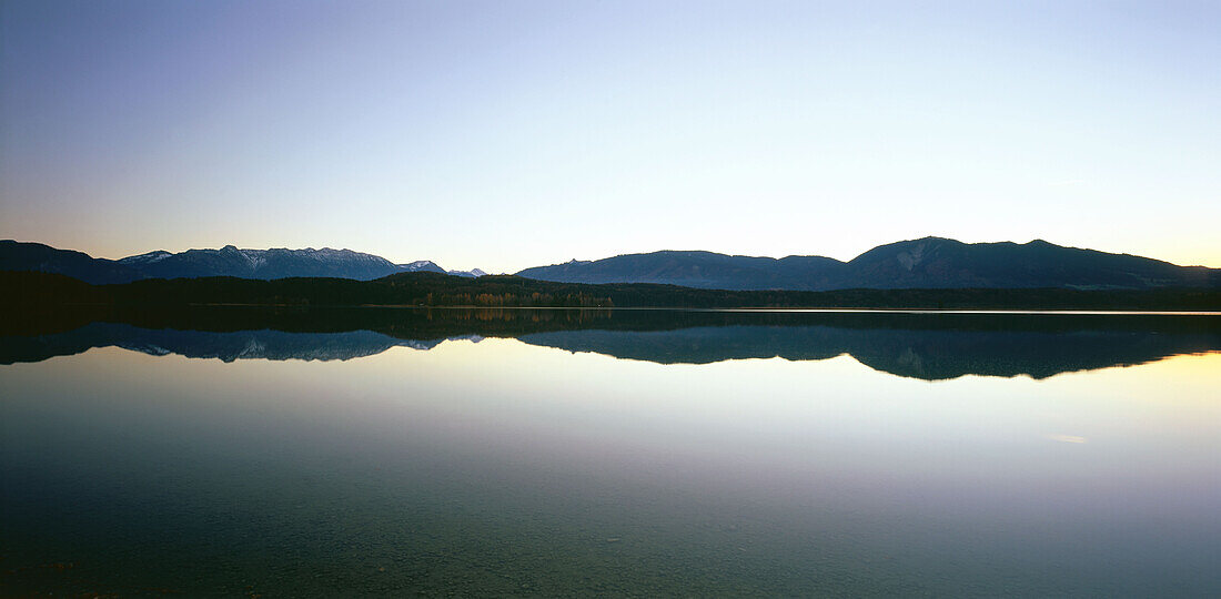 Lake Staffelsee, Murnau, Blaues Land, Landkreis Garmisch, Upper Bavaria, Germany