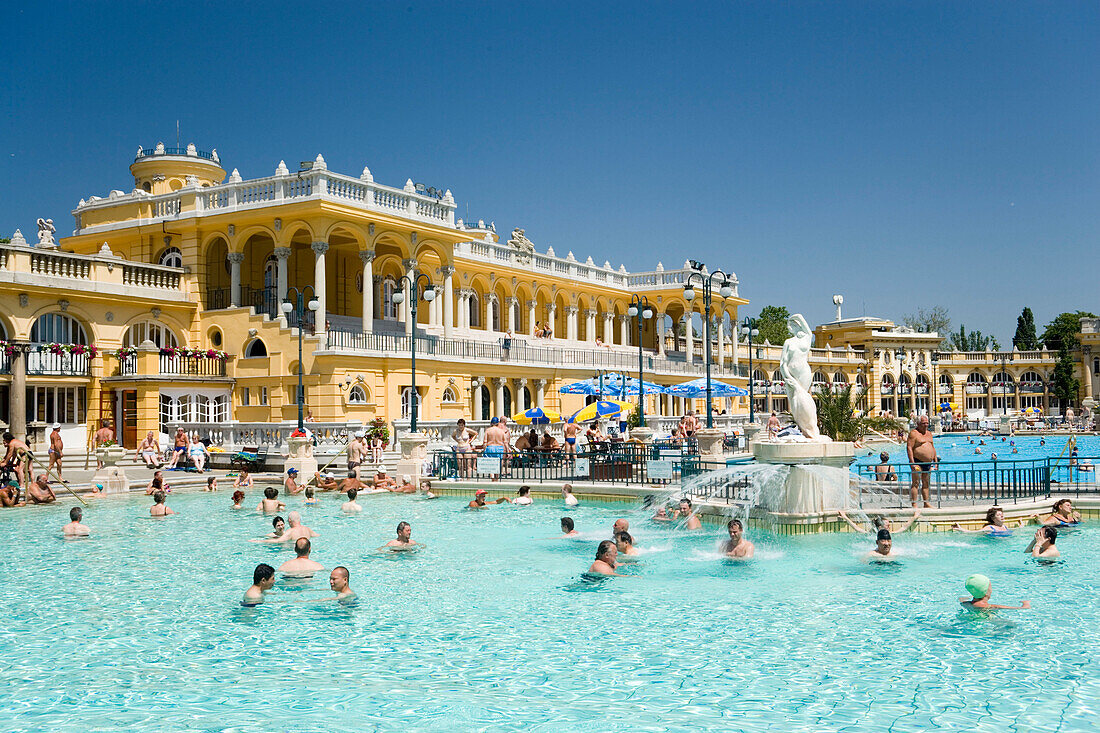 People in open-air swimming pool, People swimming in open-air pool of Szechenyi-Baths, Pest, Budapest, Hungary