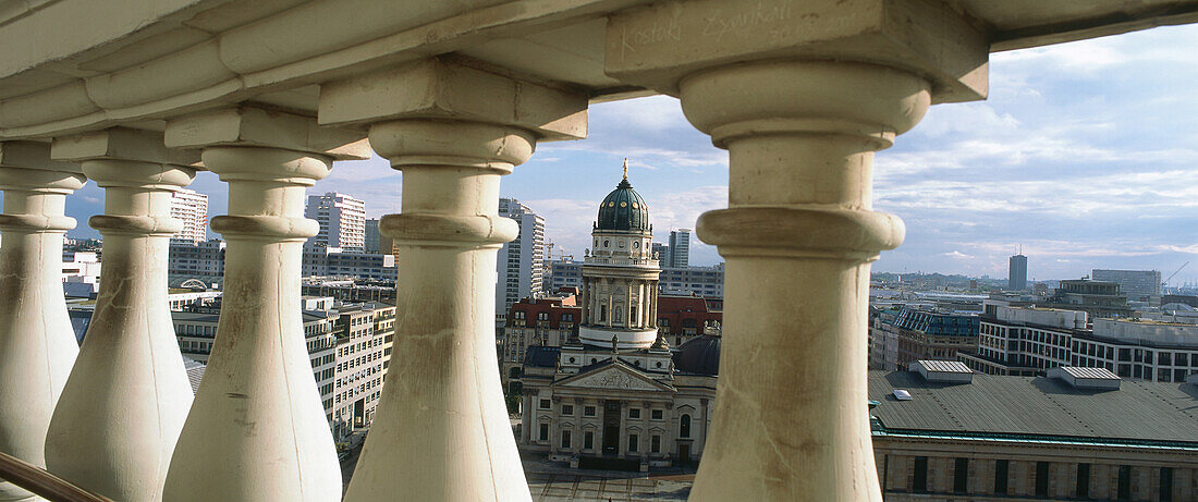 Blick zum Gendarmenmarkt, Berlin, Deutschland