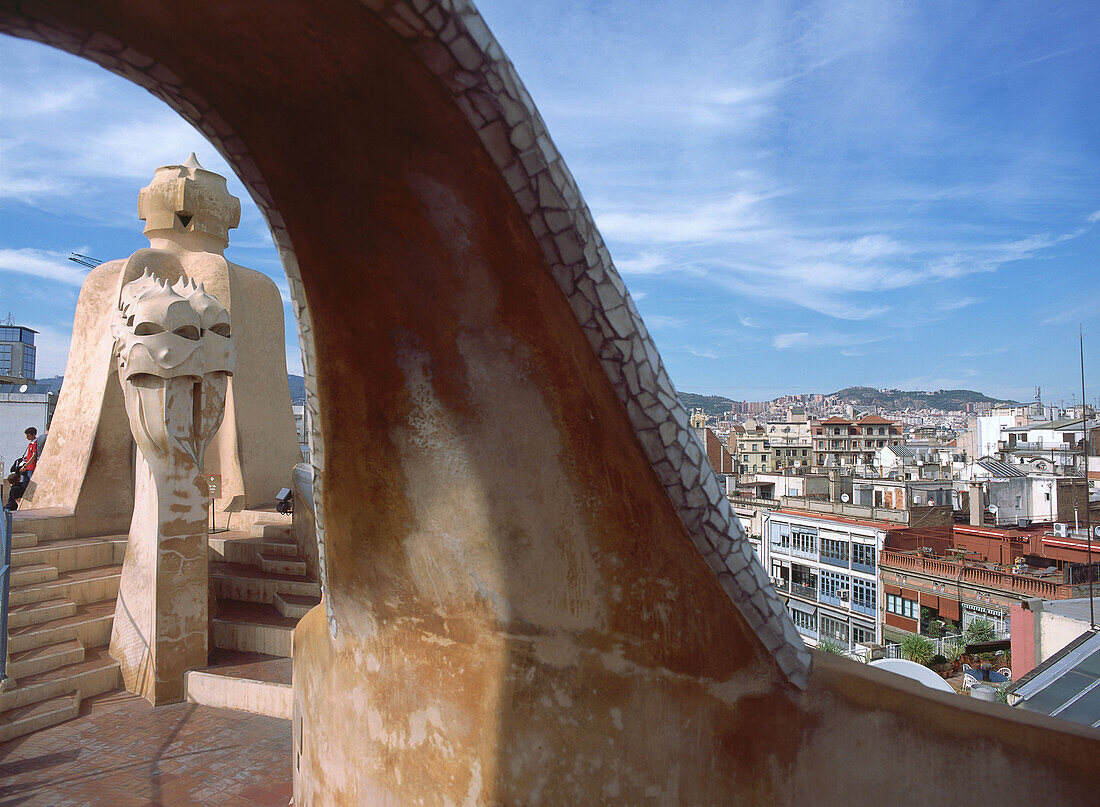 Dach der Casa Mila La Pedrera, Antoni Gaudi, Barcelona, Spanien