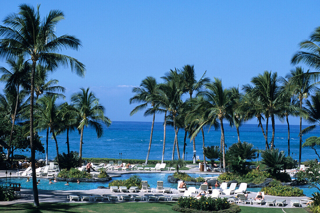 Fairmont Orchid Pool, The Fairmont Orchid Hotel, Kohala Coast, Big Island Hawaii, Hawaii, USA