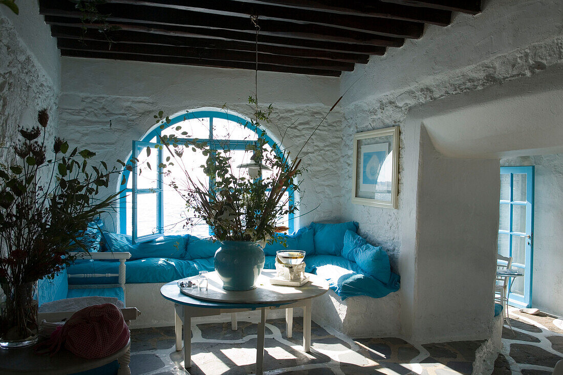 Interior of the Caprice Bar, Little Venice, Mykonos-Town, Mykonos, Greece