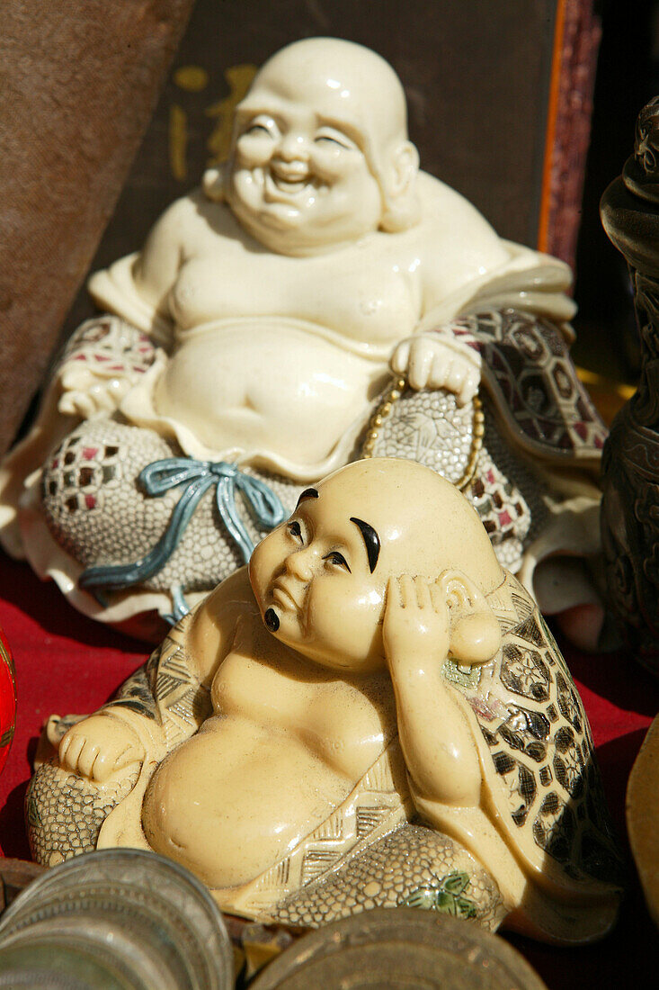 Dickbauch-Buddha,laughing buddha, Haualtar in Restaurant, antique shop