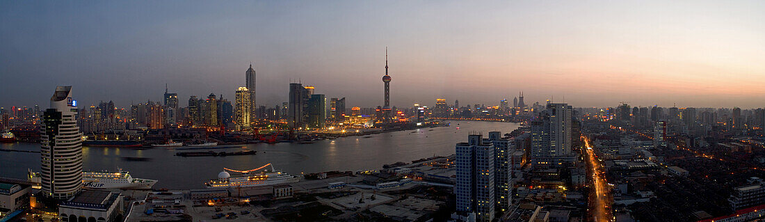 View over harbour of Shanghai with Huangpu River and Pudong, Shanghai, China