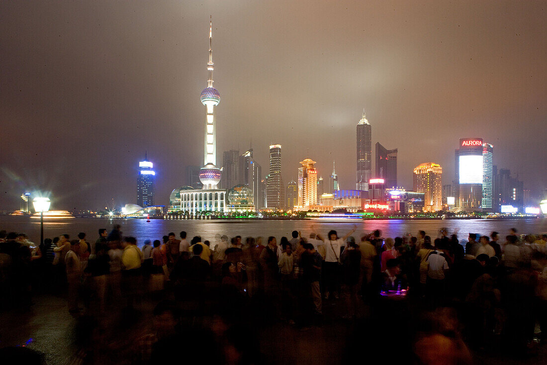 Skyline of Pudong, Huangpu River, Shanghai, China