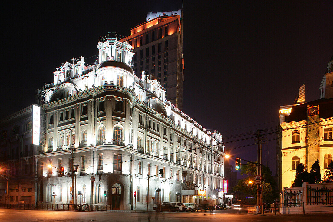 Pujiang Hotel, Shanghai Astor House, ,altes Kolonialhotel an der Waibaidu Brücke, Außenaufnahme