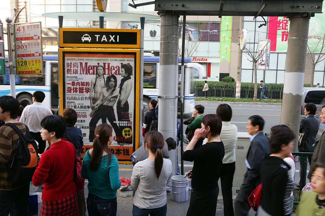 Haltestelle,Bushaltestelle, Busstop, Taxi, Men's Health, Werbung, advertising