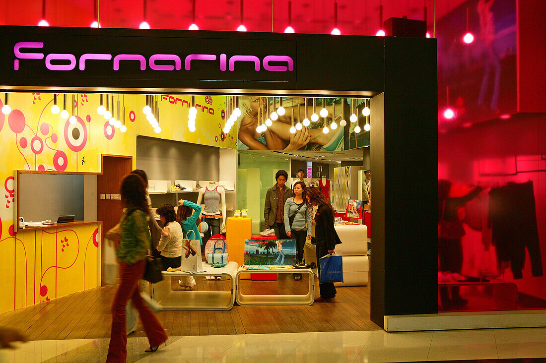 Shopping arcades Shanghai,shopping malls, shops, stores, mega malls, multi storey, advertising, consumers, fashion, design