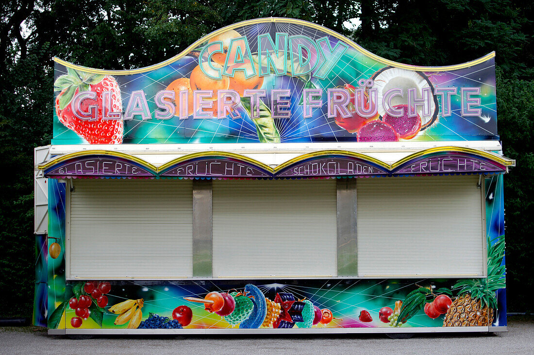 Geschlossener Verkaufsstand, München, Bayern, Deutschland